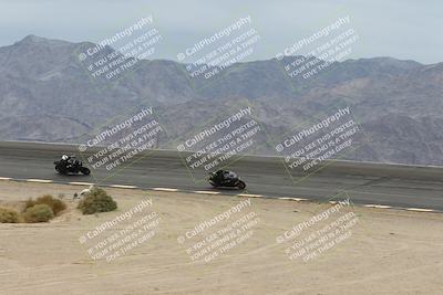 media/Nov-15-2025-Race Pace (Sat) [[8de605a2d8]]/Non Verified Riders (1st 20 Minutes)/Bowl (1015am)/